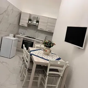La Dolce Casa Della Poesia , Napoli Italia